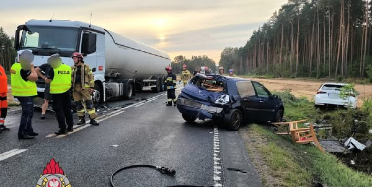 Trzy osoby ranne po zderzeniu z ciężarówką