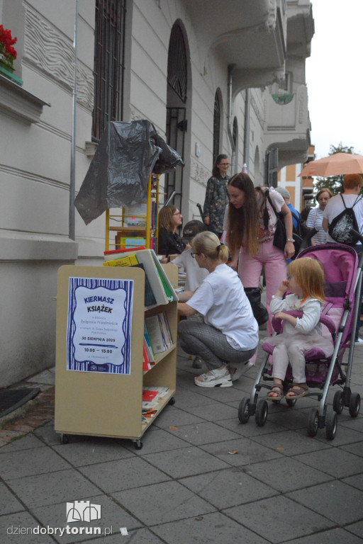 Święto Bydgoskiego Przedmieścia - kiermasz książek