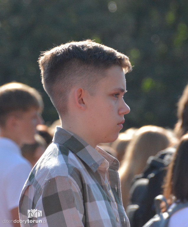 Uczniowie IX LO rozpoczęli kolejny rok!