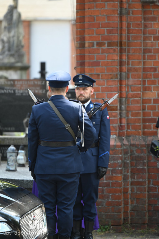 Pogrzeb Mariusza Wajnerta - policjanta z KMP Toruń