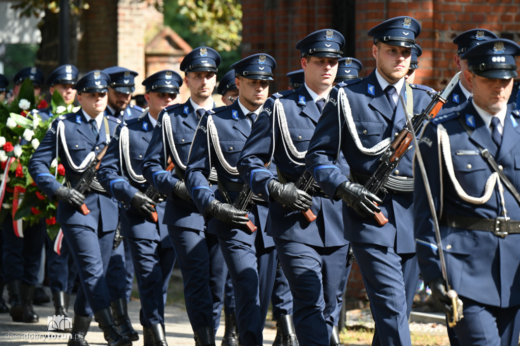 Pogrzeb Mariusza Wajnerta - policjanta z KMP Toruń