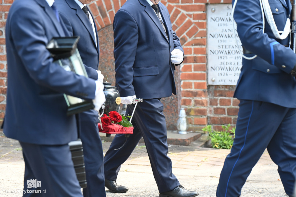 Pogrzeb Mariusza Wajnerta - policjanta z KMP Toruń