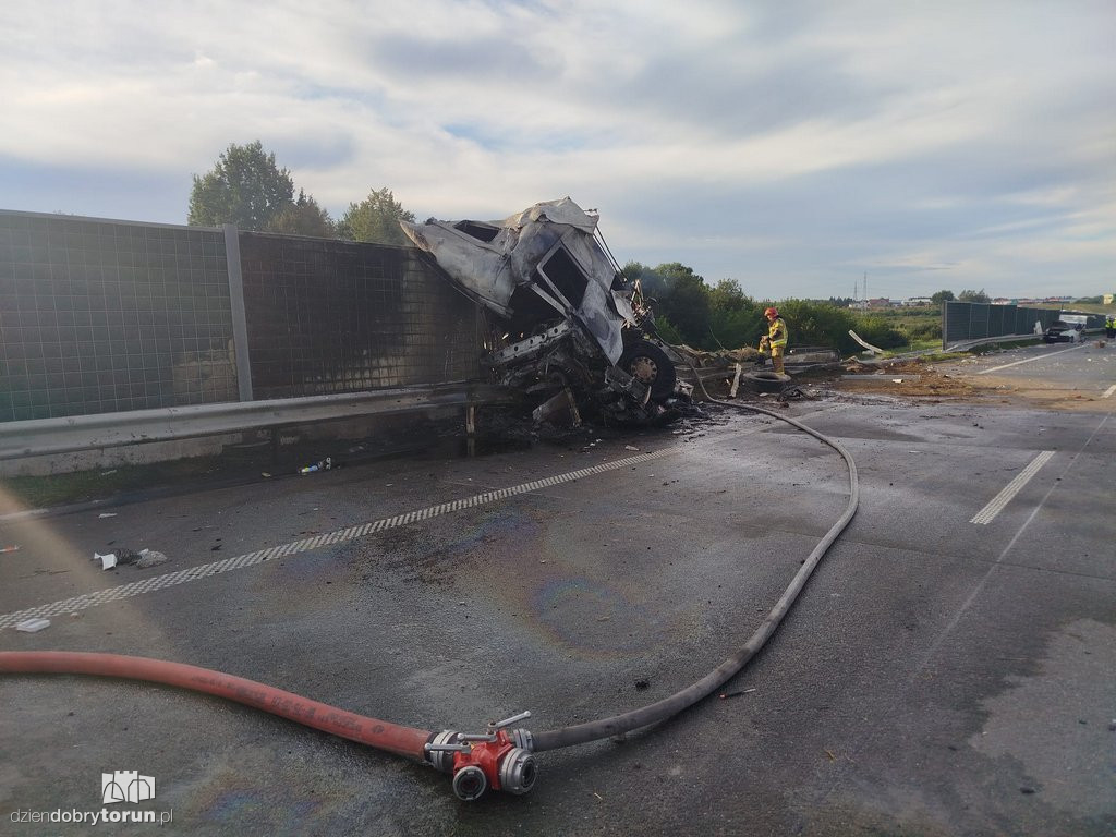 Groźny wypadek na S5 w regionie
