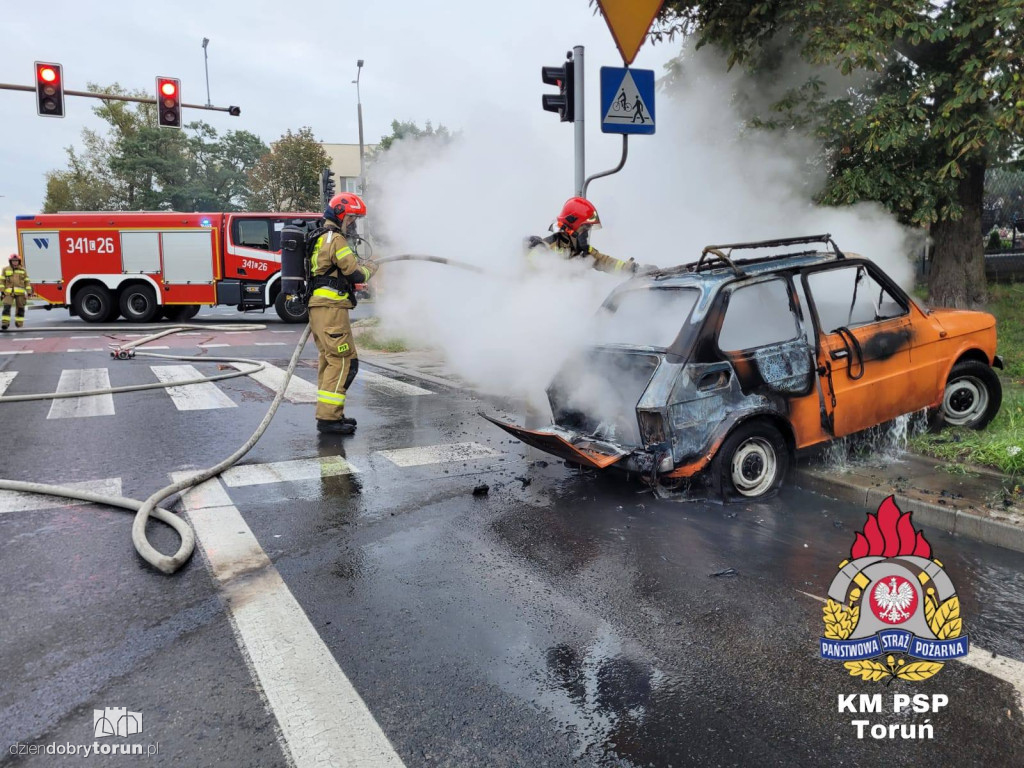 Fiat 126p w ogniu!
