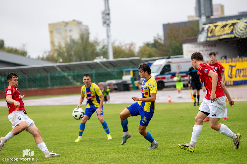 Elana Toruń 3 : 2 Morski Klub Sportowy Flota