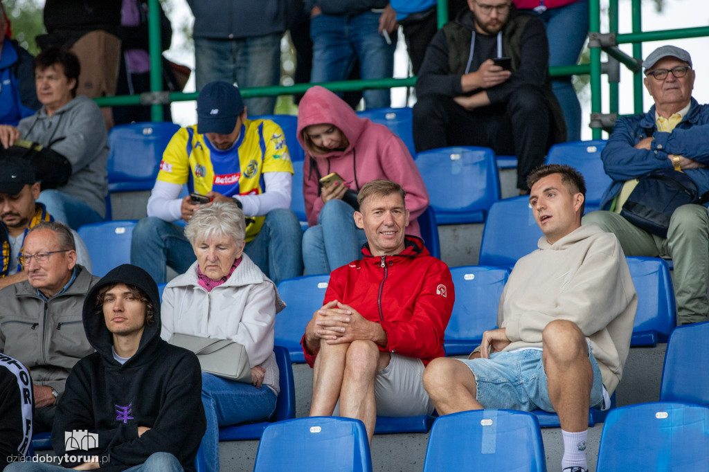 Elana Toruń 3 : 2 Morski Klub Sportowy Flota