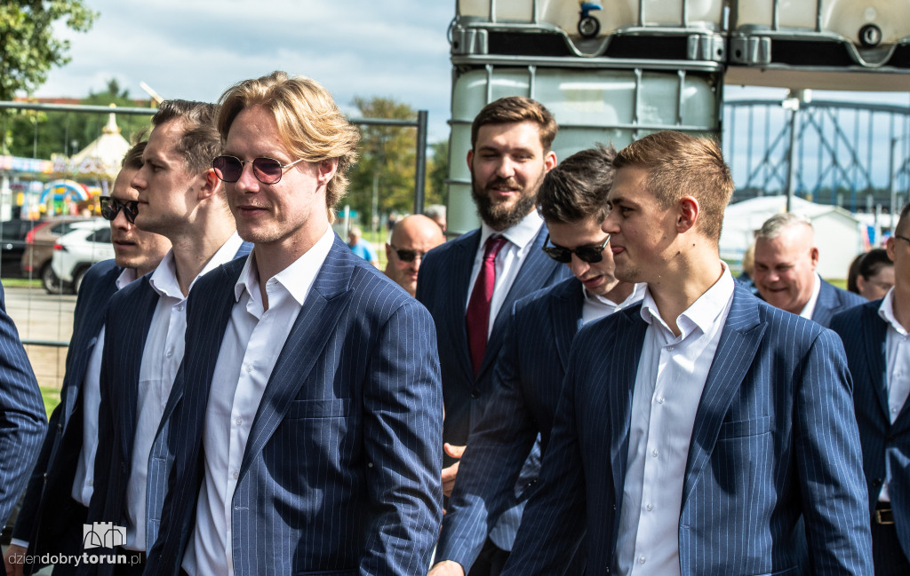 Nowy sezon hokejowy - prezentacja drużyny
