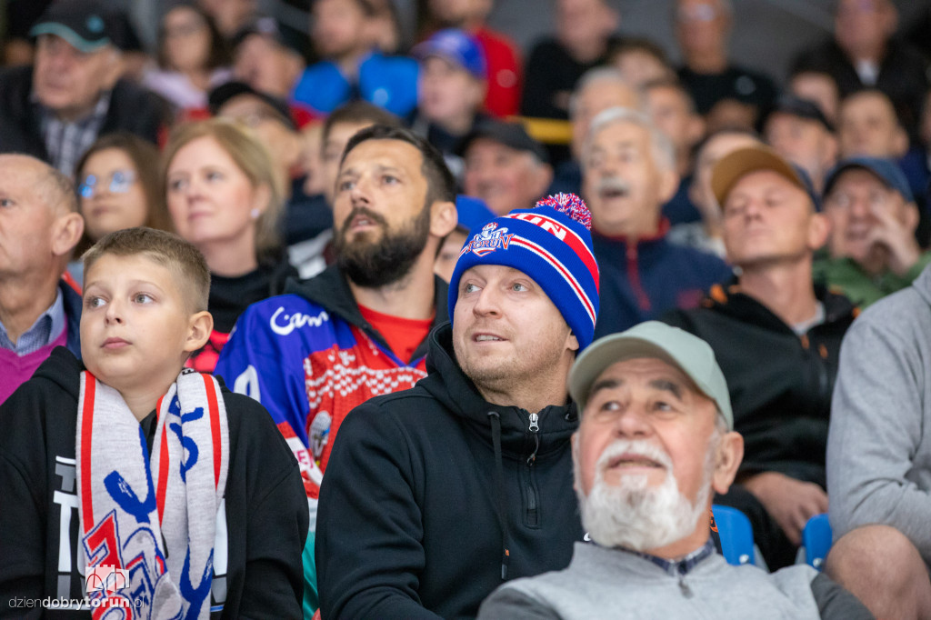 KH Energa Toruń : Comarch Cracovia: 8:3