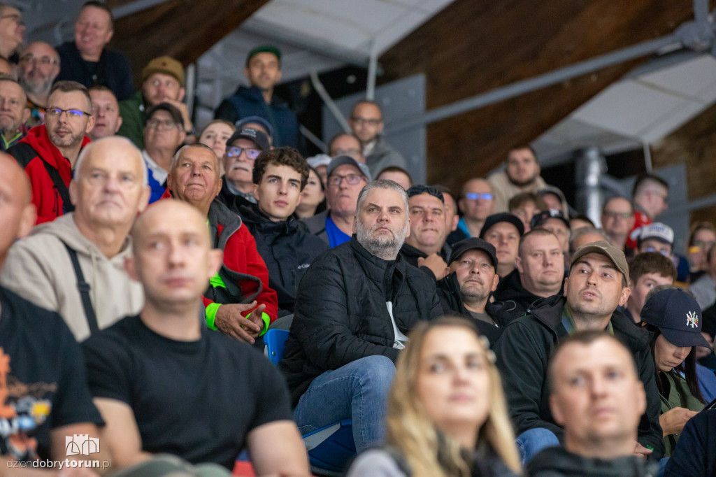 KH Energa Toruń : Comarch Cracovia: 8:3