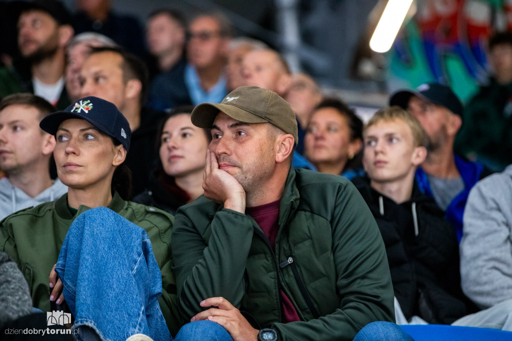 KH Energa Toruń 9 : 2 STS Sanok