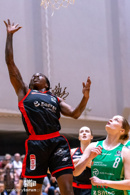 Energa Toruń 92 : 45 MKS Pruszków