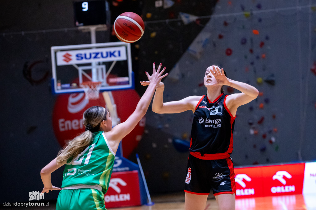 Energa Toruń 92 : 45 MKS Pruszków