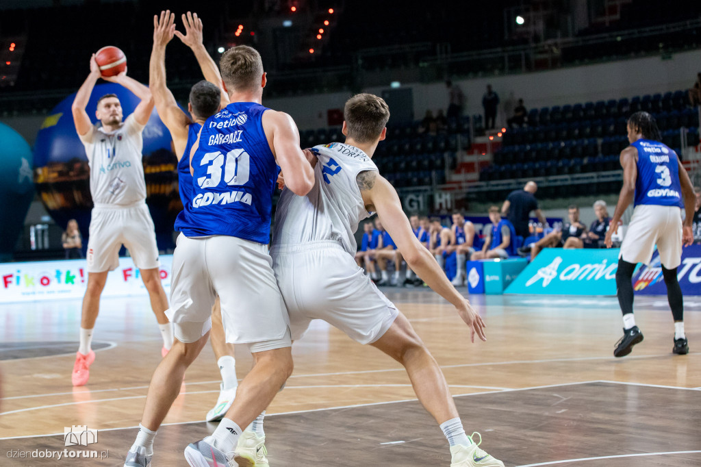 Nowy sezon w Twardych Piernikach