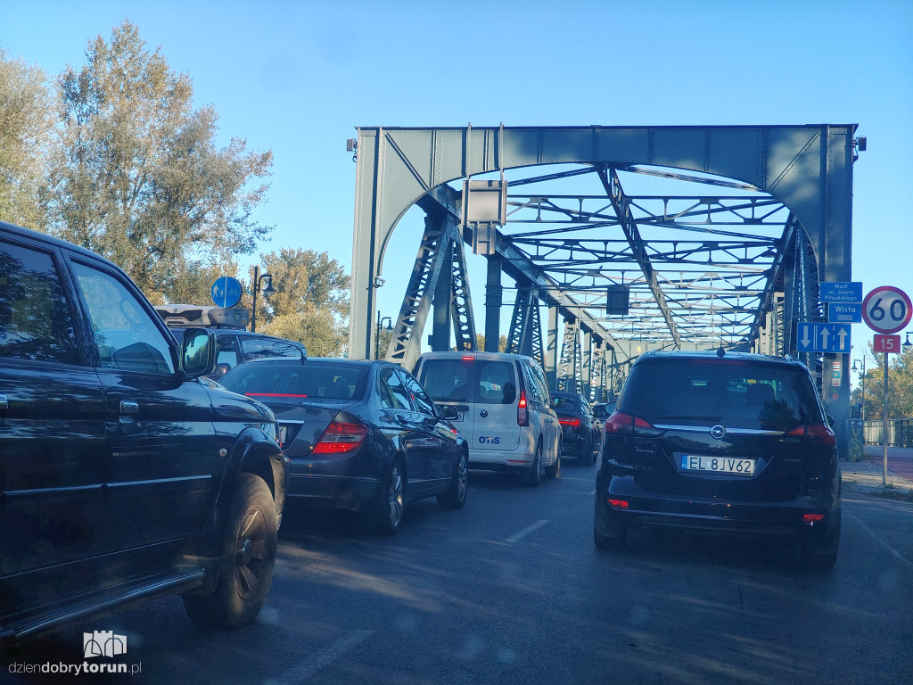 Poranny koszmar! Ulice całkowicie sparaliżowane