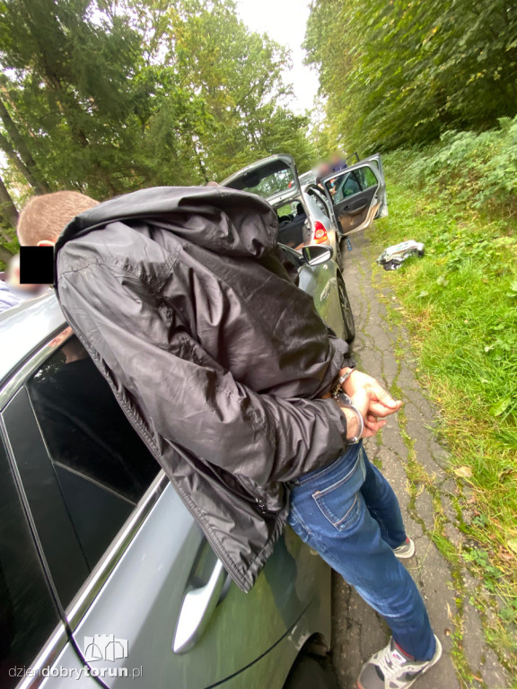 Zatrzymanie oszustów z Torunia i powiatu