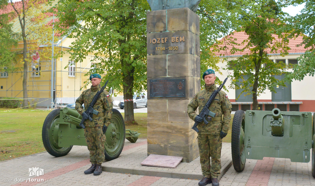 Nowe centrum wojsk rakietowych w Toruniu