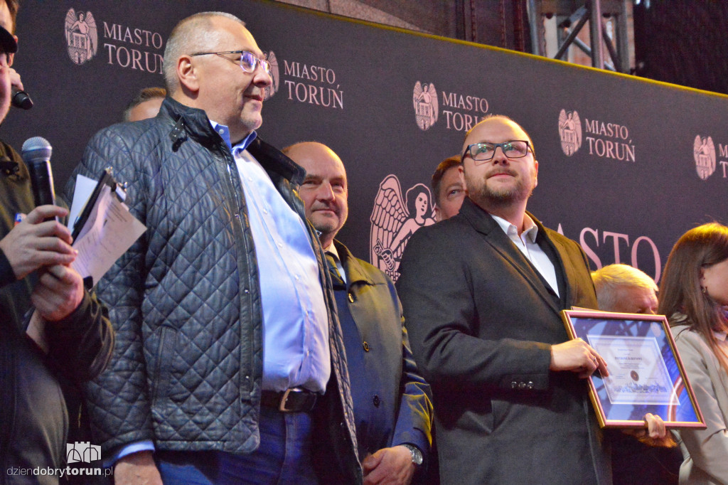 Feta na toruńskiej starówce z żużlowcami Apatora