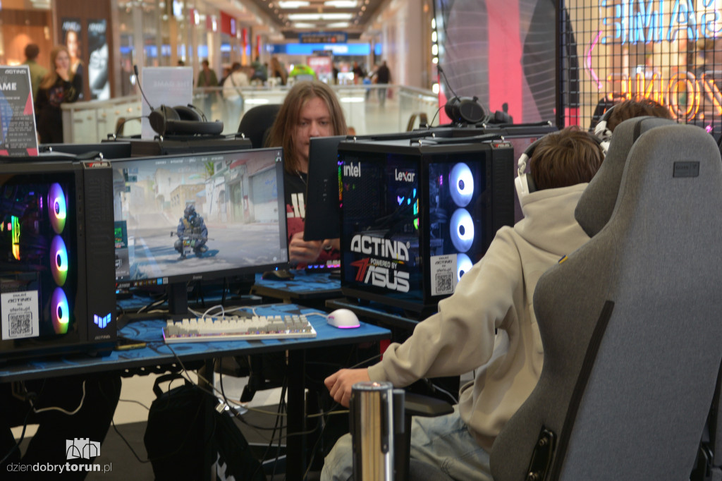 E-sportowe emocje w Toruniu