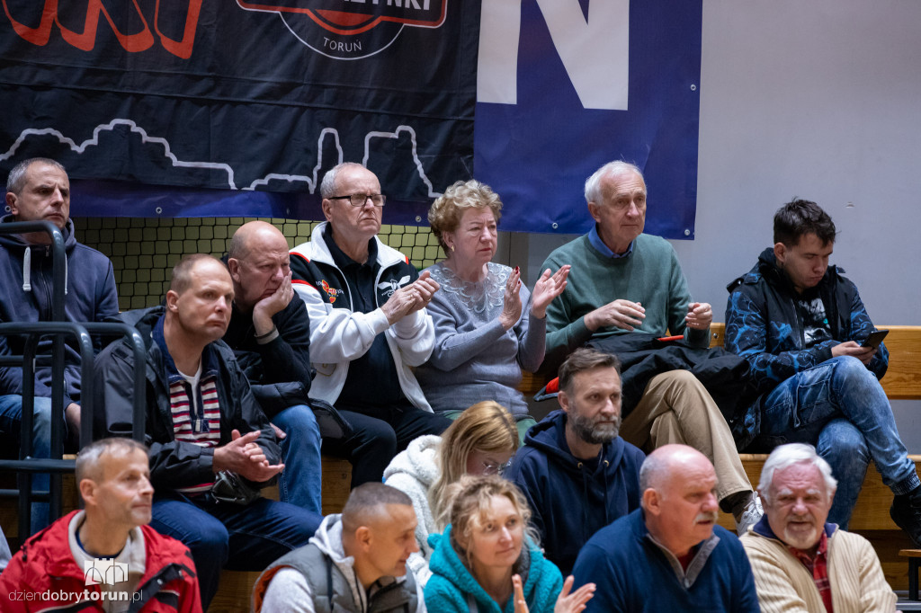 Energa Toruń 60 : 66 1KS Ślęza Wrocław