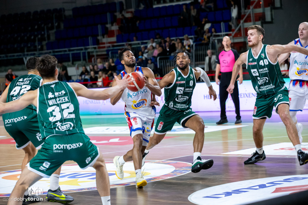 Arriva Twarde Pierniki 67 : 82 Legia Warszawa