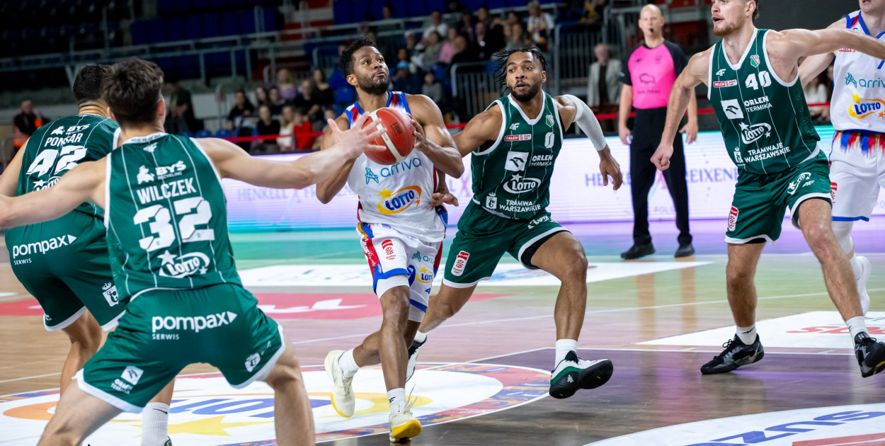 Arriva Twarde Pierniki 67 : 82 Legia Warszawa