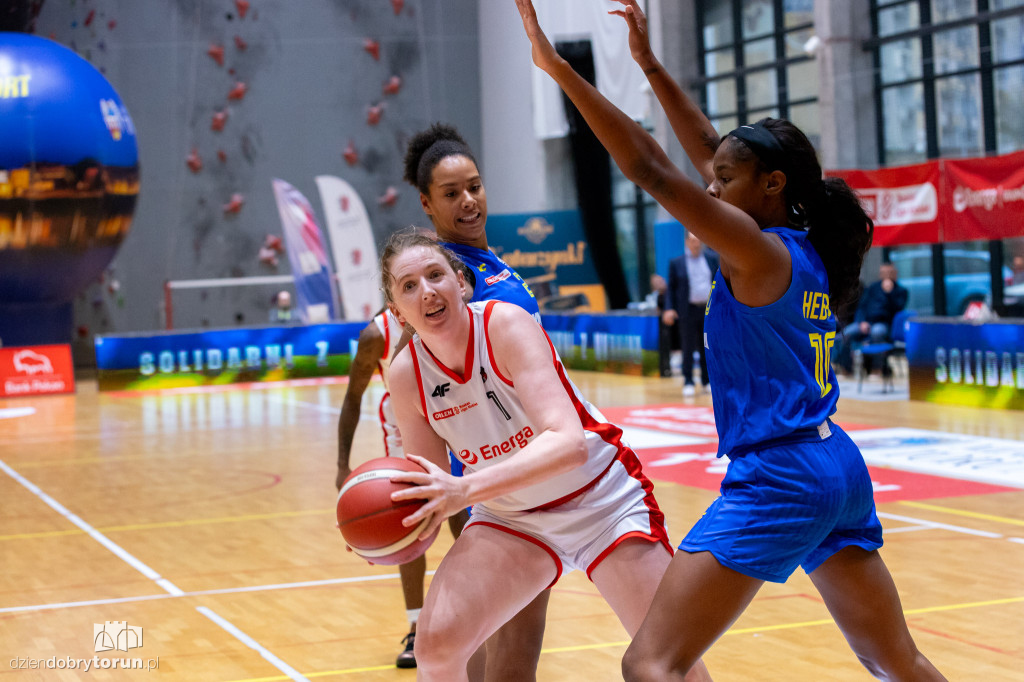 Energa Toruń 65 : 82 VBW Gdynia