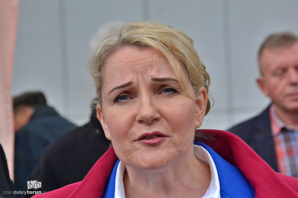 Konferencja przed Sądem Rejonowym w Toruniu