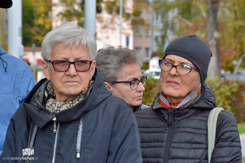 Konferencja przed Sądem Rejonowym w Toruniu