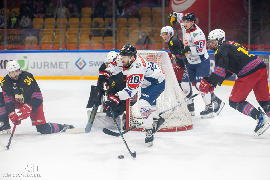 KH Energa Toruń 1 : 4 Polonia Bytom