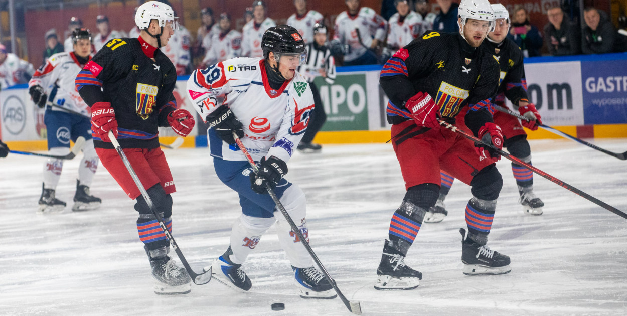 KH Energa Toruń 1 : 4 Polonia Bytom