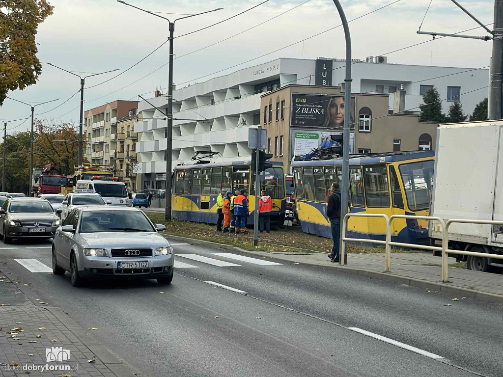 Wykolejenie tramwaju na Lubickiej