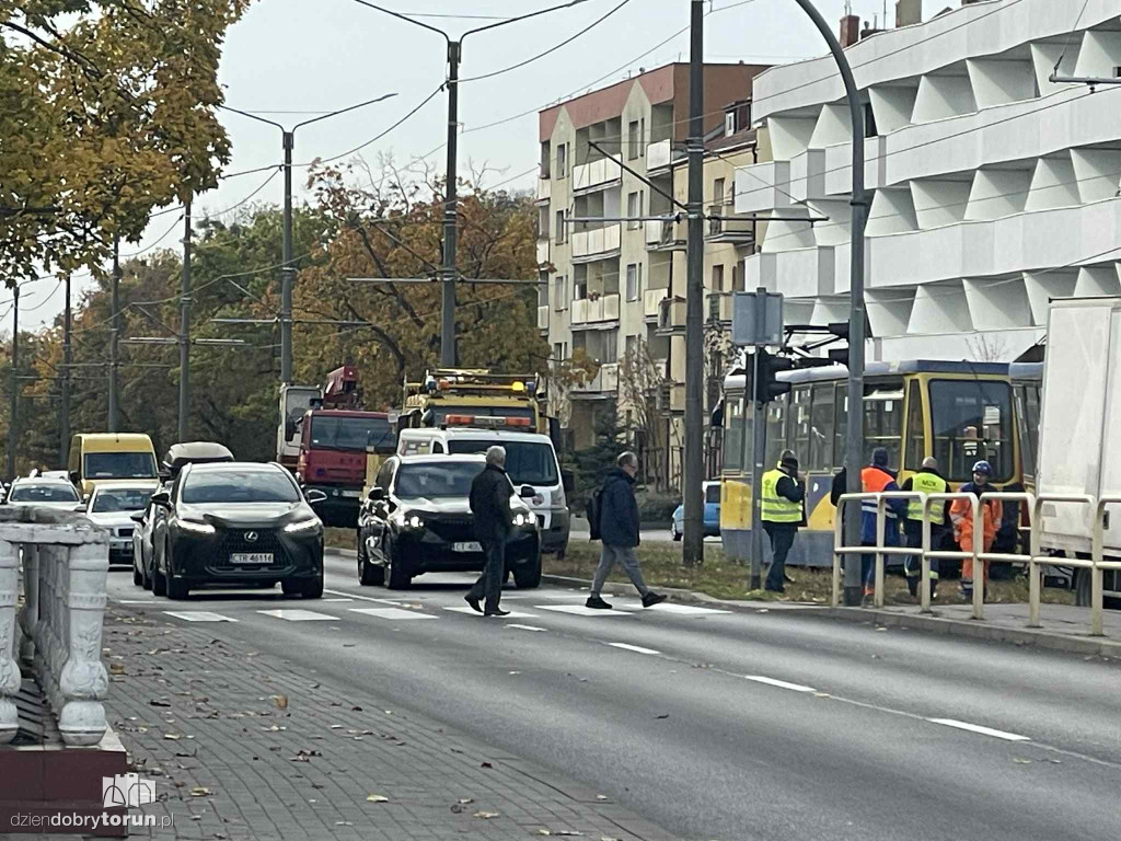 Wykolejenie tramwaju na Lubickiej