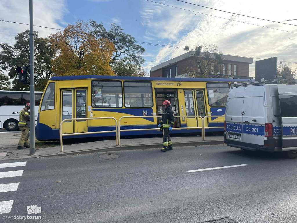 Wykolejenie tramwaju na Lubickiej