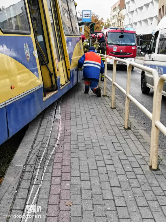 Wykolejenie tramwaju na Lubickiej