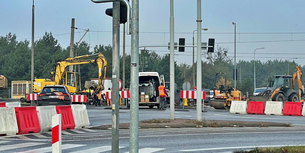Prace na przejeździe kolejowym na DK91