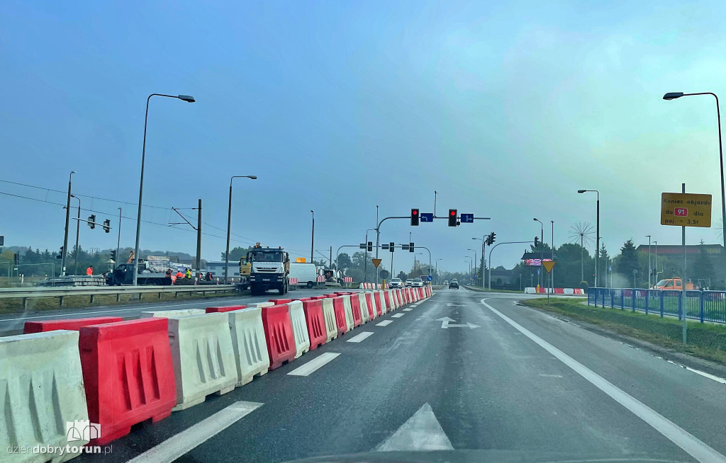 Prace na przejeździe kolejowym na DK91