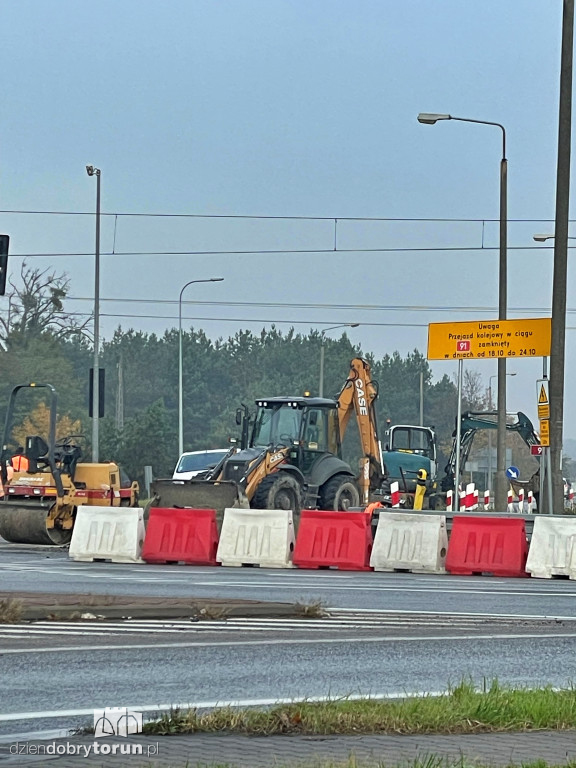 Prace na przejeździe kolejowym na DK91