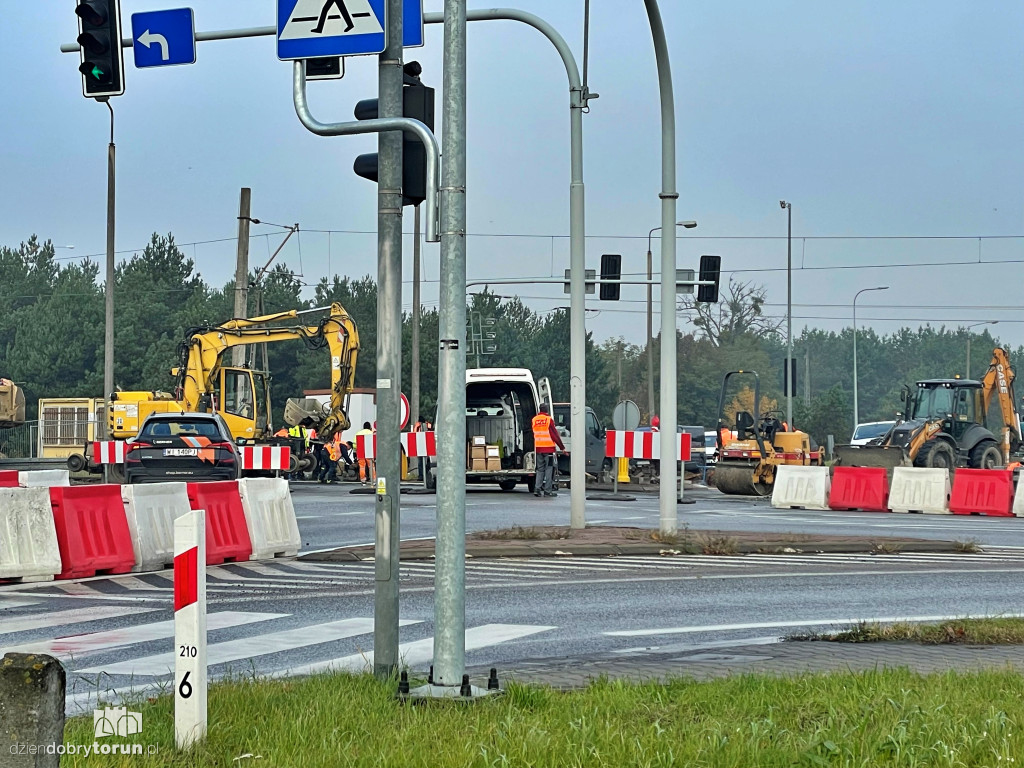 Prace na przejeździe kolejowym na DK91