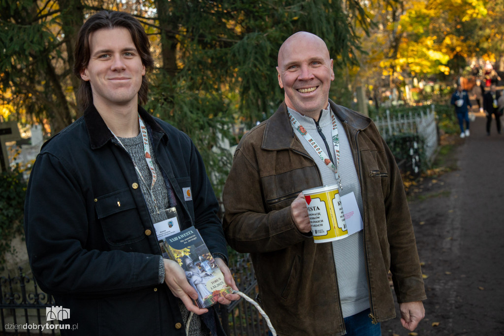 Kwesta na cmentarzu  Ś. Jerzego