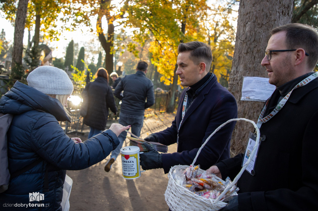 Kwesta na cmentarzu  Ś. Jerzego