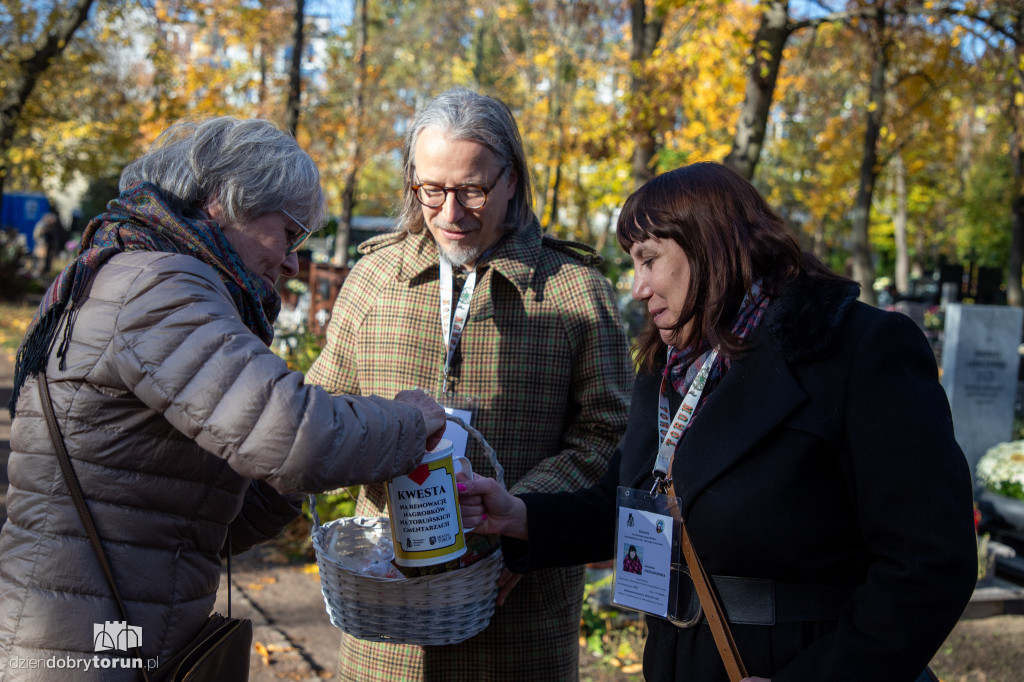 Kwesta na cmentarzu  Ś. Jerzego