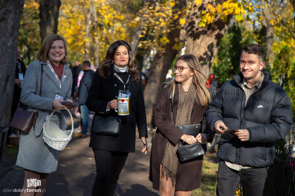 Kwesta na cmentarzu  Ś. Jerzego