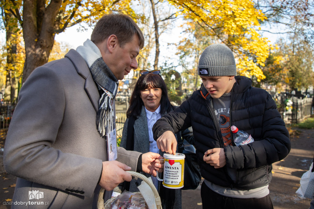 Kwesta na cmentarzu  Ś. Jerzego