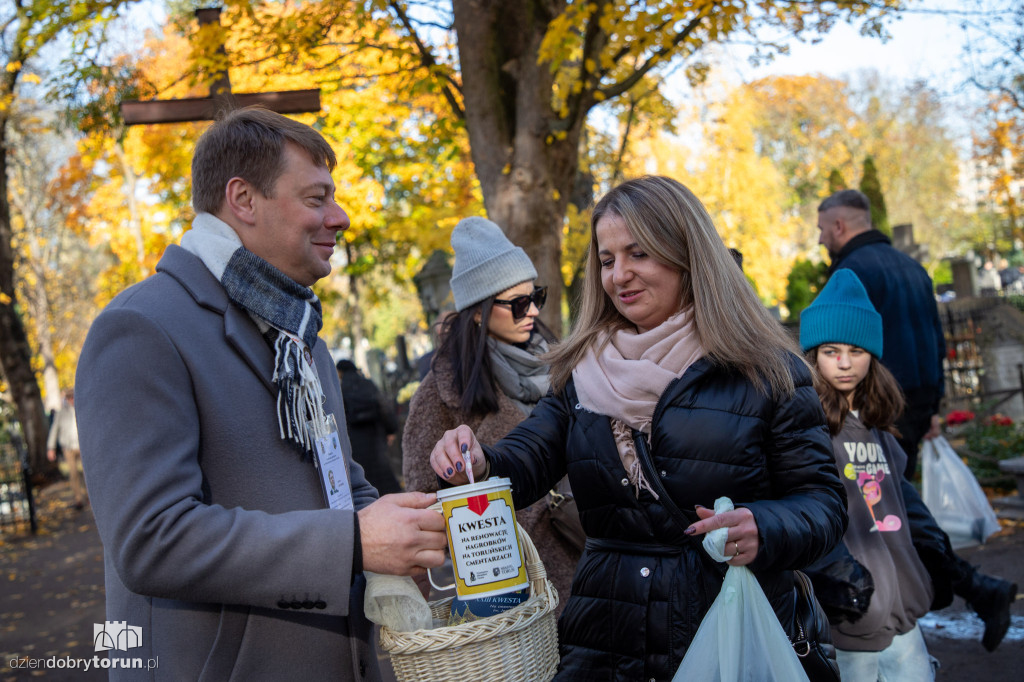 Kwesta na cmentarzu  Ś. Jerzego