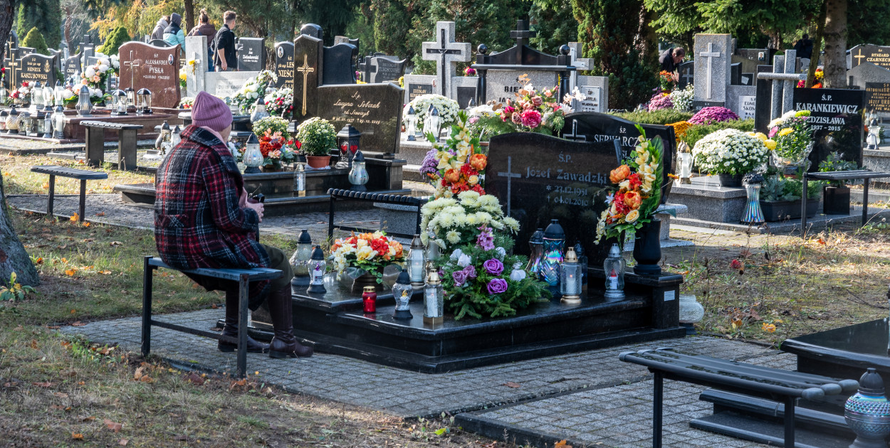 1 listopada na Centralnym Cmentarzu Komunalnym