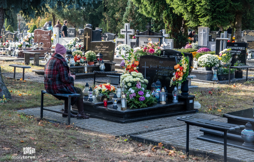 1 listopada na Centralnym Cmentarzu Komunalnym