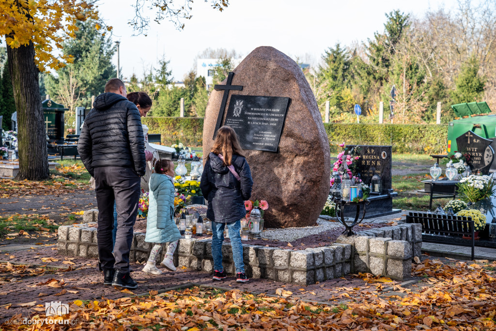  1 listopada na Cmentarzu Komunalnym nr 2