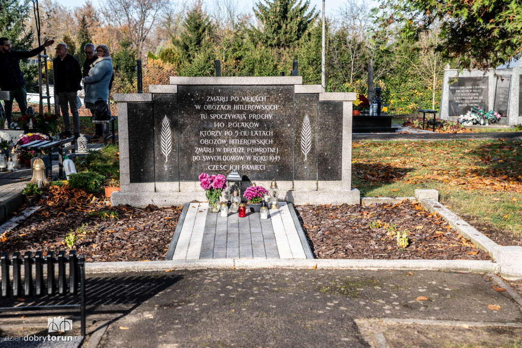  1 listopada na Cmentarzu Komunalnym nr 2