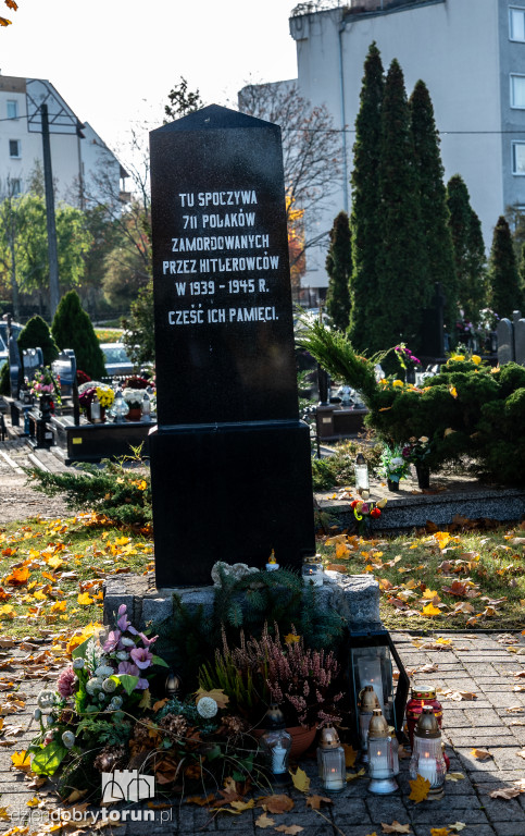  1 listopada na Cmentarzu Komunalnym nr 2