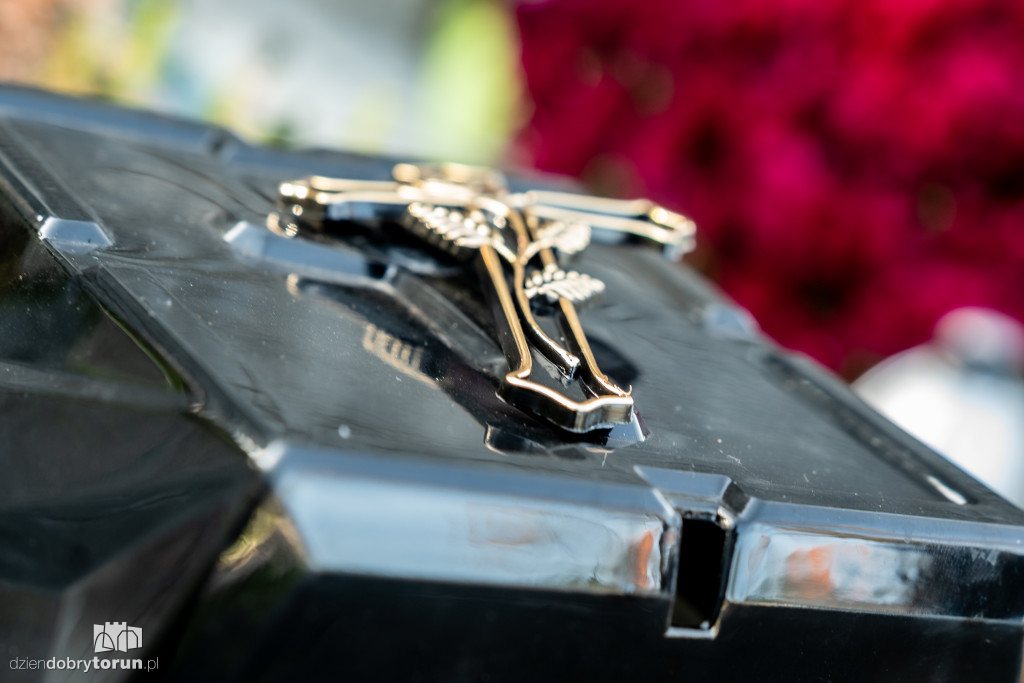  1 listopada na Cmentarzu Komunalnym nr 2